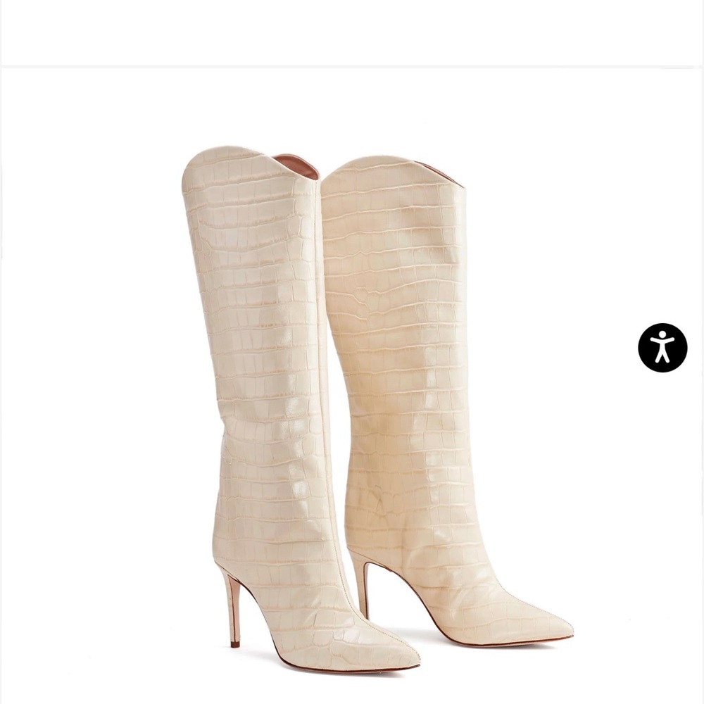 Schutz Maryana Boot in Eggshell